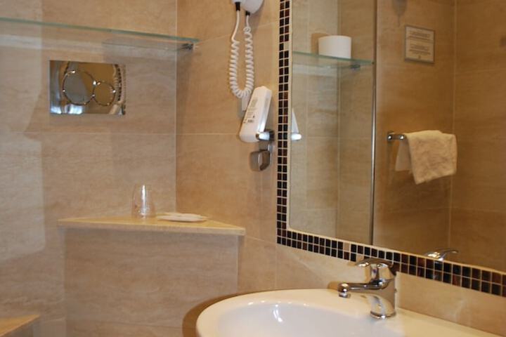 Bath Photo