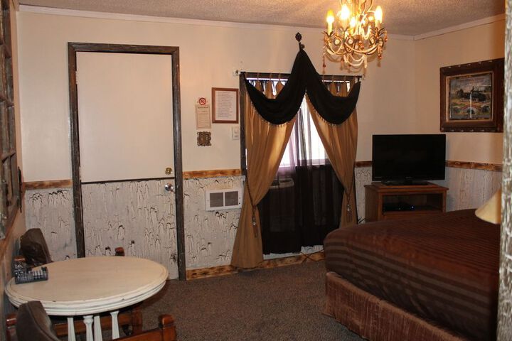 Room 54 of 94