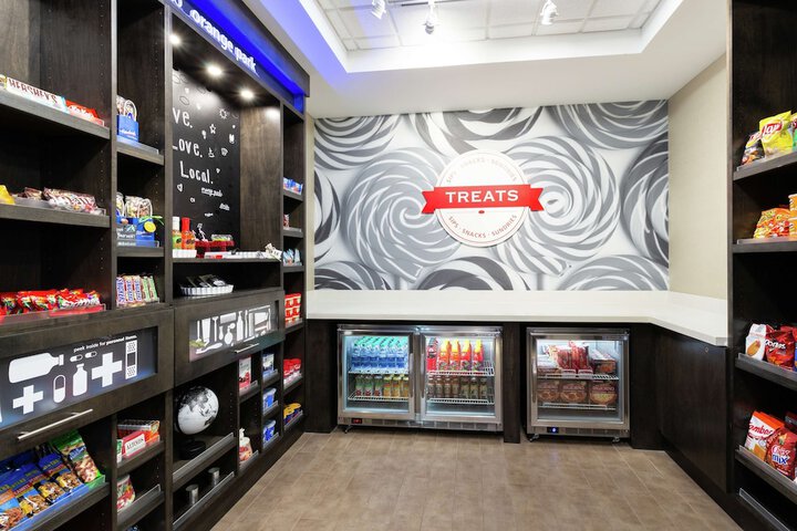 Snack bar