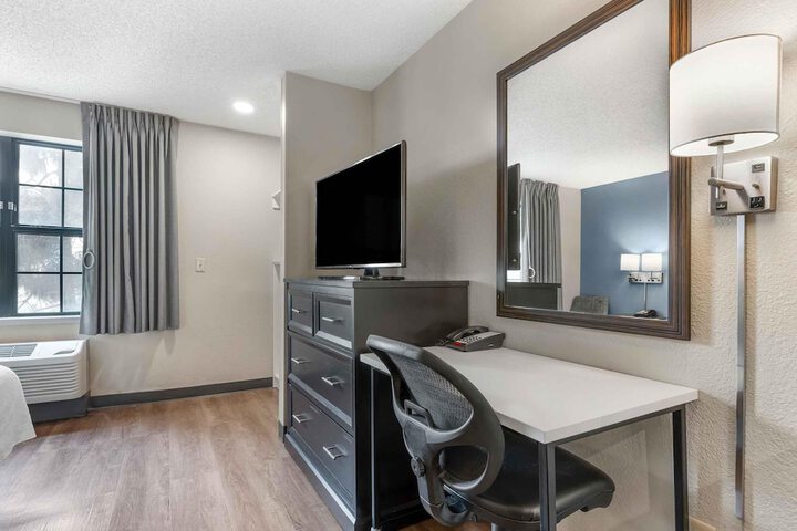 Room 36 of 88