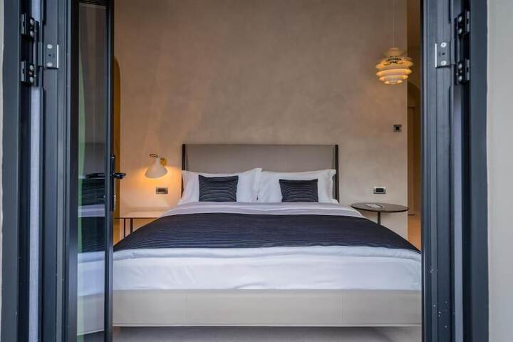 Room 14 of 44