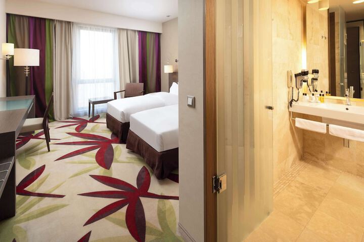 Room 10 of 55