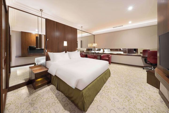 Room 40 of 101