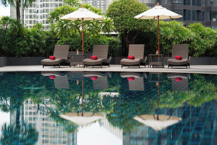 Pool 49 of 81