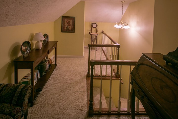 Room 42 of 95