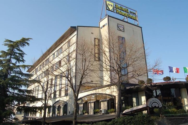 Hotel 13 of 14
