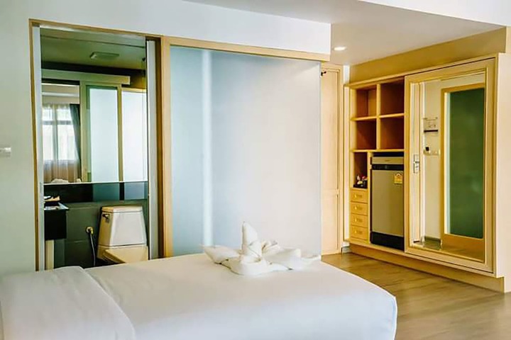 Room 16 of 91