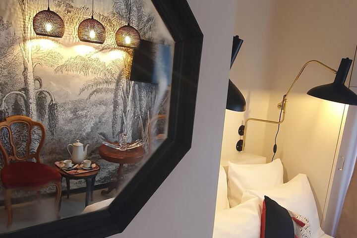 Room 7 of 41