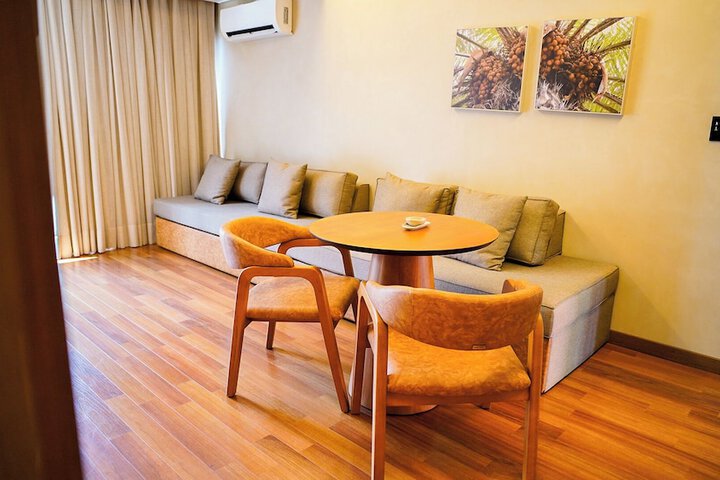 Room 44 of 135
