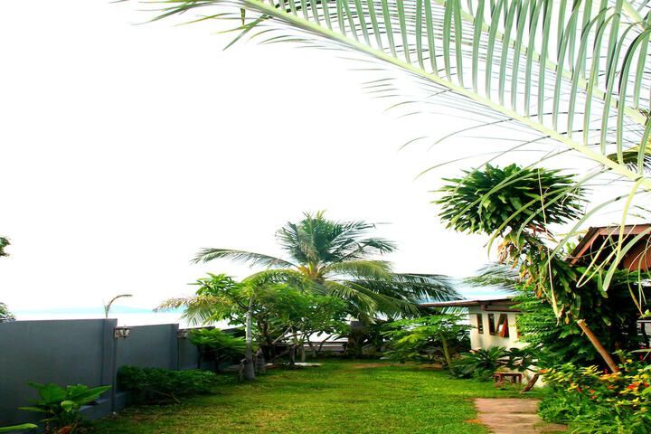 Hotel Entry