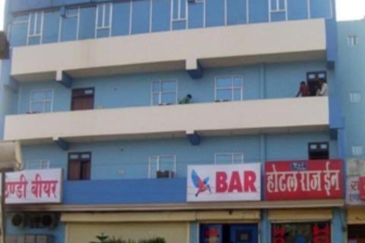 OYO Flagship Hotel Raj Inn