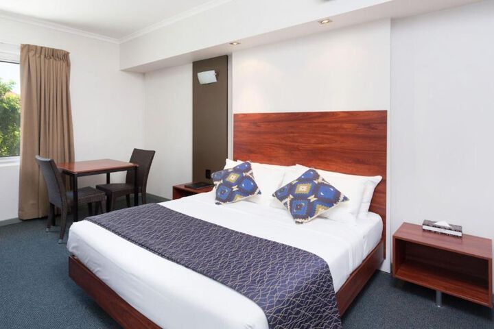 Room 6 of 21