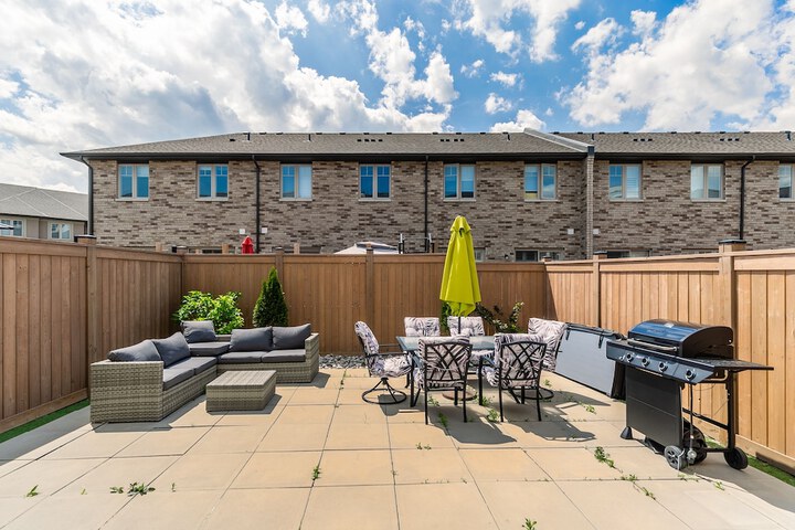 Terrace/Patio 35 of 65