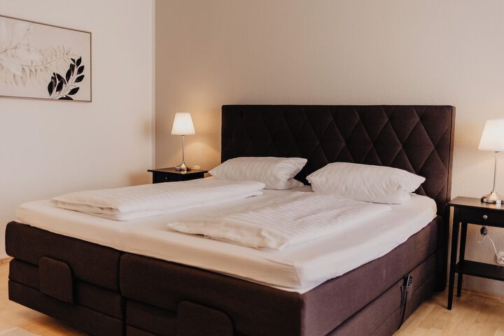 Room 25 of 51