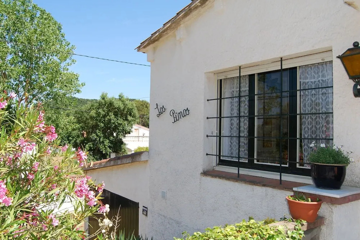 Well Maintained Holiday Home in Quiet Surroundings With Privacy and Private Pool