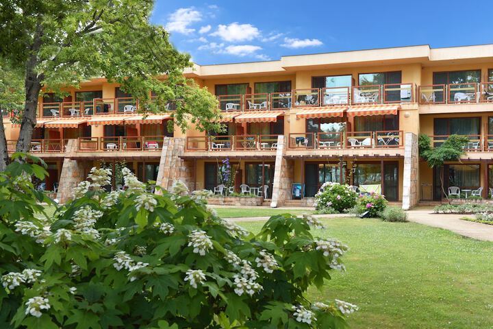 LES MAGNOLIAS HOTEL in Primorsko