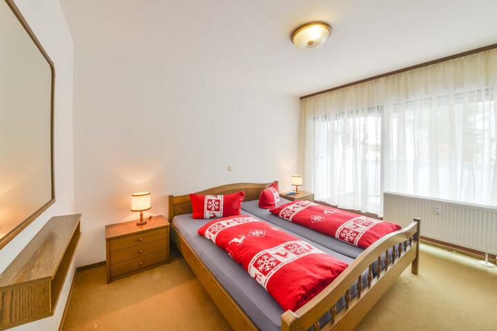 Room 11 of 39