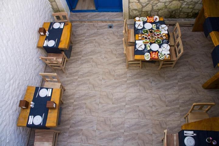 Terrace/Patio 14 of 23