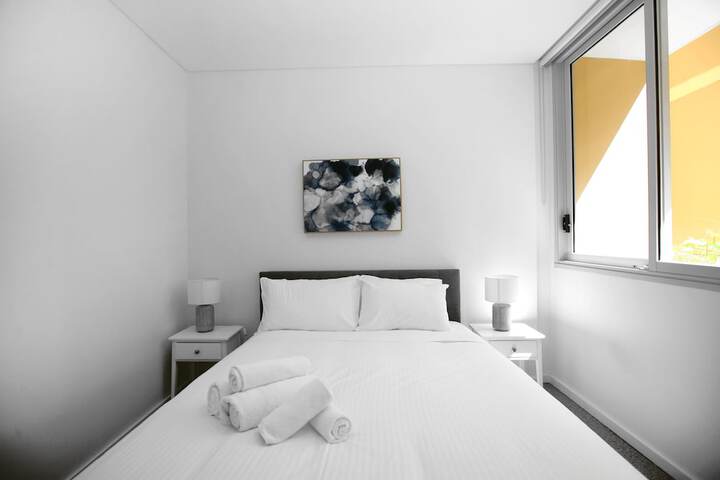 Room 6 of 19