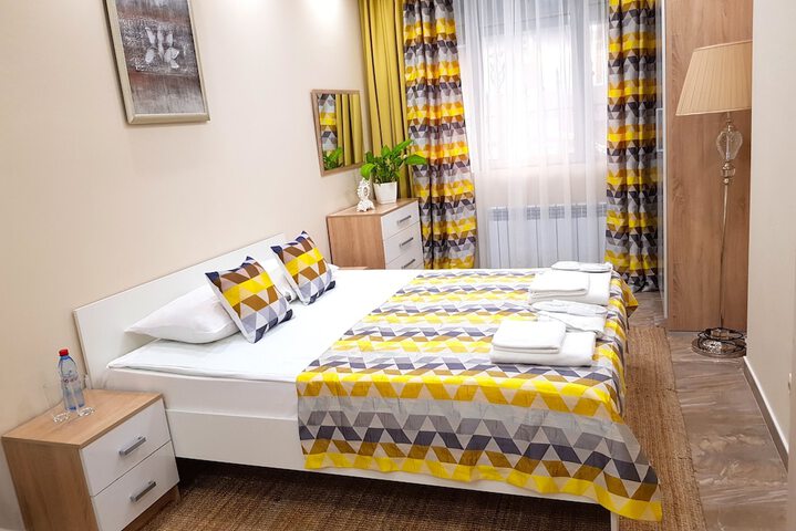Room 46 of 89