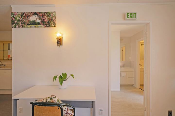 Room 13 of 52