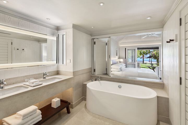 Room 51 of 341