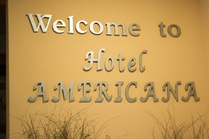 AMERICANA