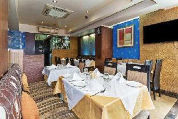 Sampoorna Hotels