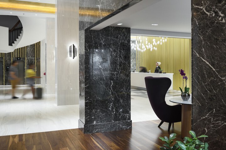 Guest Lobby
