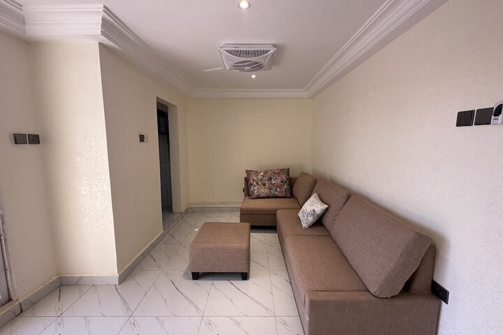 Room 17 of 24