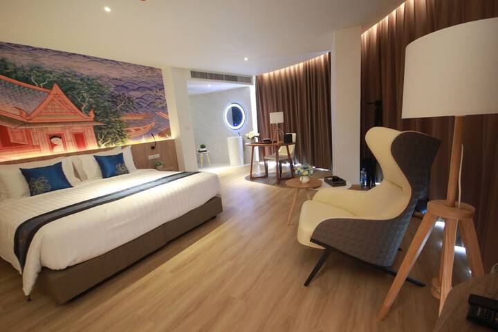 Room 10 of 55