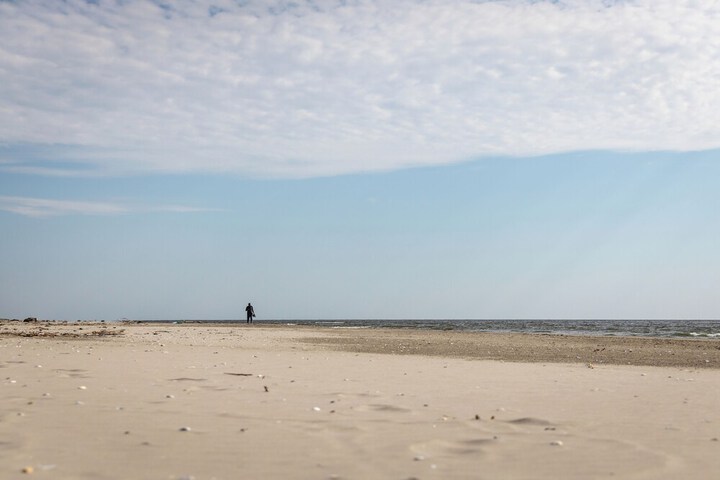Beach 61 of 90
