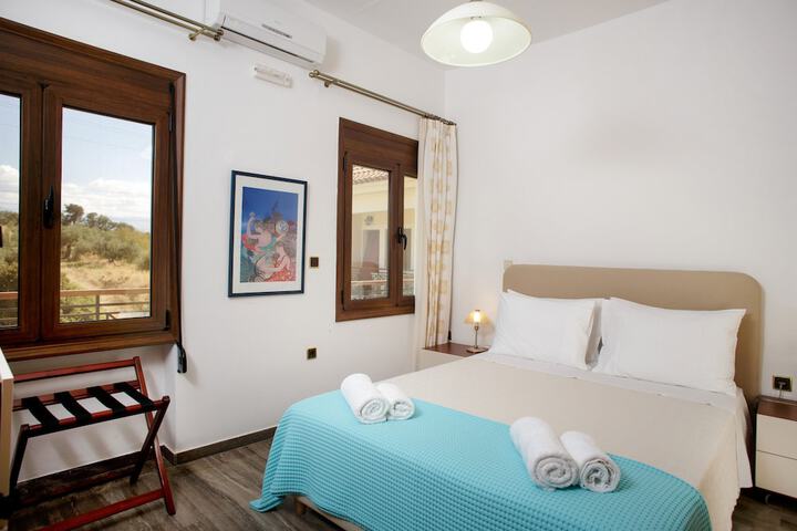 Room 4 of 46