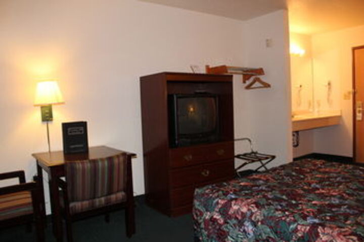 Room 31 of 76
