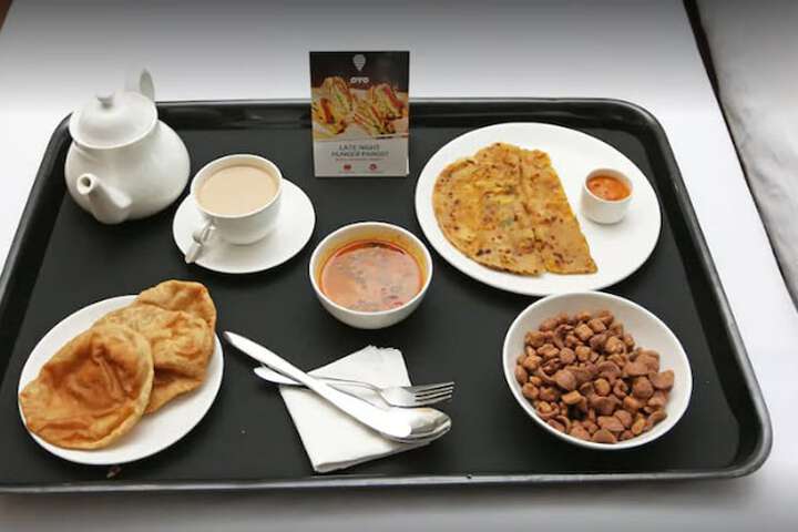 Breakfast/Coffee Service 29 of 33