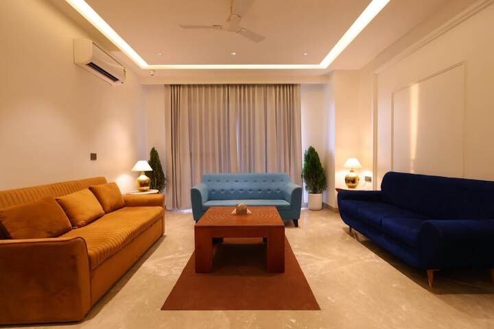 Hotel Interior 8 of 47