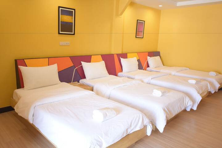 Room 5 of 49