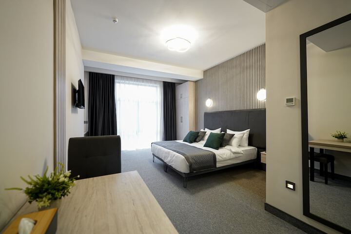 Room 44 of 209
