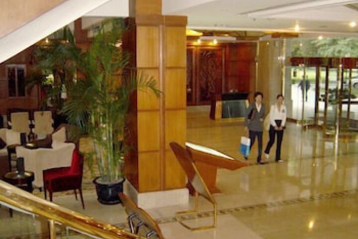 Hotel Interior 4 of 60