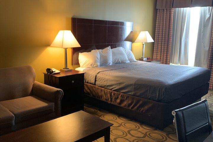 Room 29 of 74