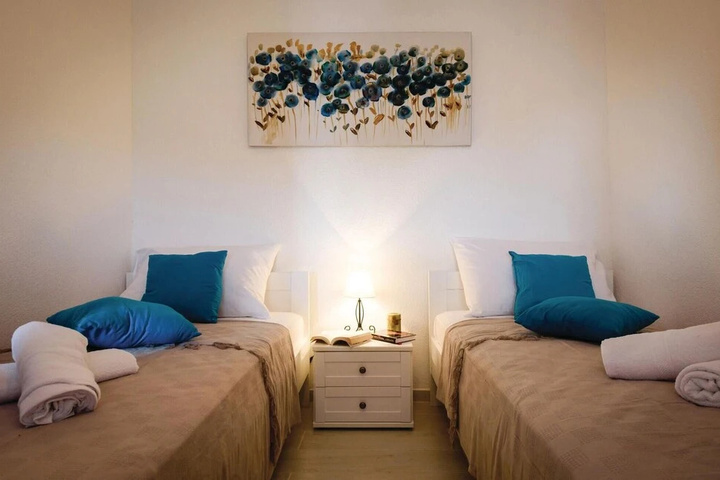 Awesome Home in Rogoznica With Wifi and 2 Bedrooms