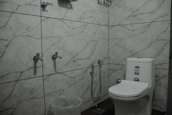 Room 26 of 62