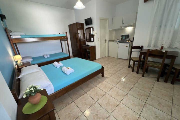 Room 7 of 31