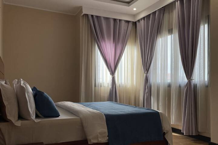 Room 9 of 51