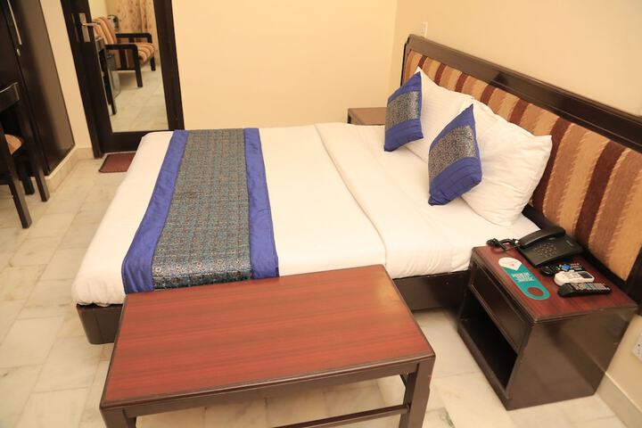 Room 29 of 68