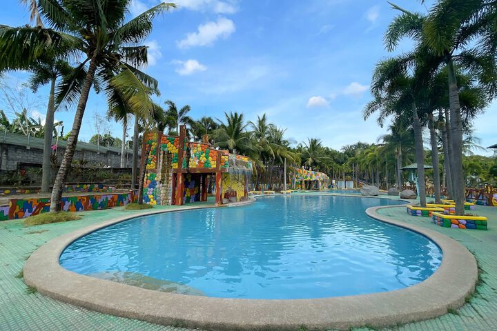 Pool 142 of 200