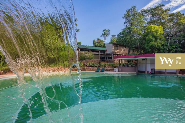 Pools & Facilities
