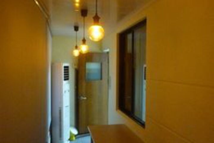 Ballroom/Hall 56 of 96