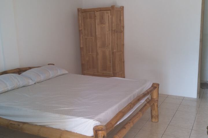 Room 7 of 70