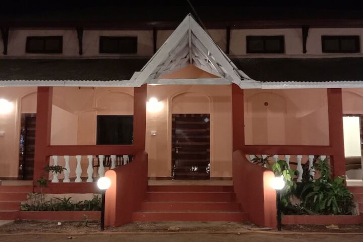 Hotel 2 of 25